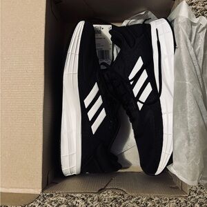 Women’s Adidas sneaker